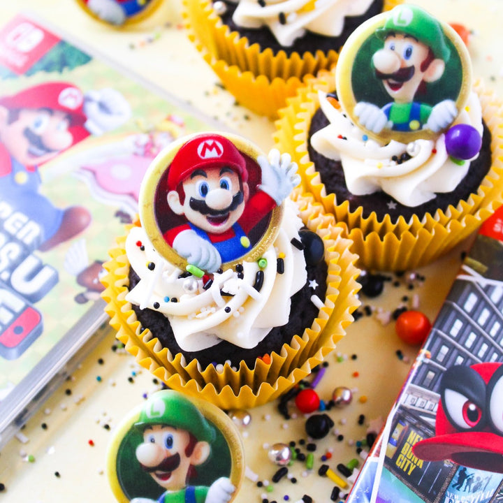 Super Mario™ Mario & Luigi Cupcake Rings